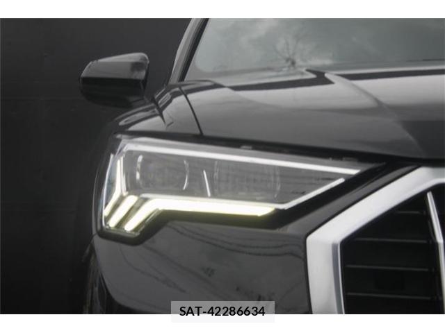 Audi Q3 2021-05 8550708-13