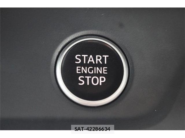 Audi Q3 2021-05 8550708-4