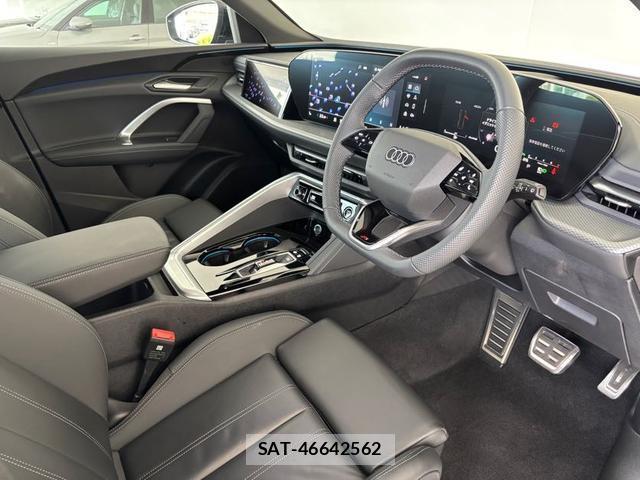 Audi Q5 2025-09 8548689-1