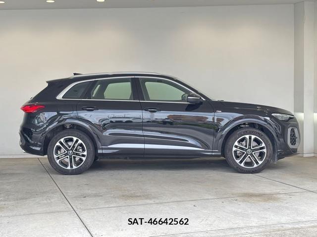 Audi Q5 2025-09 8548689-17