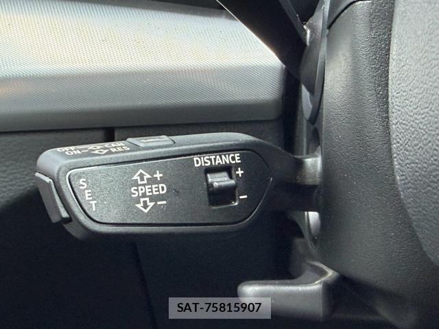 Audi Q5 2021-04 8552084-17