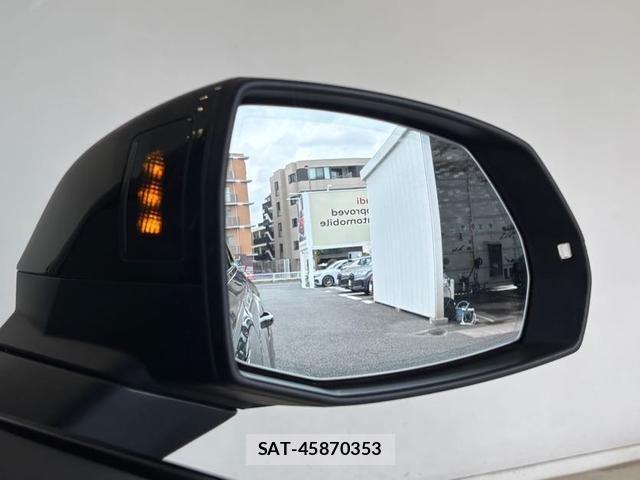 Audi Q7 2025-07 8548693-15