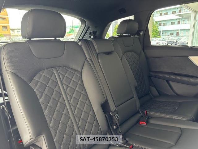Audi Q7 2025-07 8548693-4