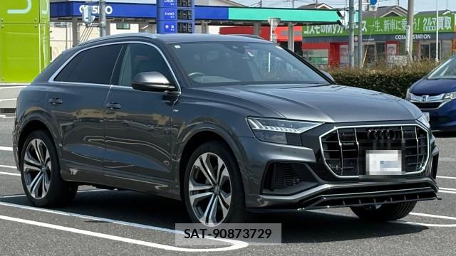 Audi Q8 2020-10 8550282-11