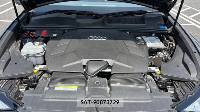 Audi Q8 2020-10 8550282-7