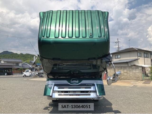 UD Trucks QUON 2021 8552777-14