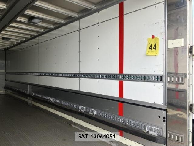 UD Trucks QUON 2021 8552777-5