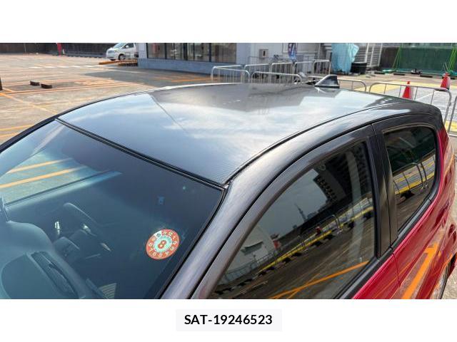 Subaru R2 2004 8548842-11