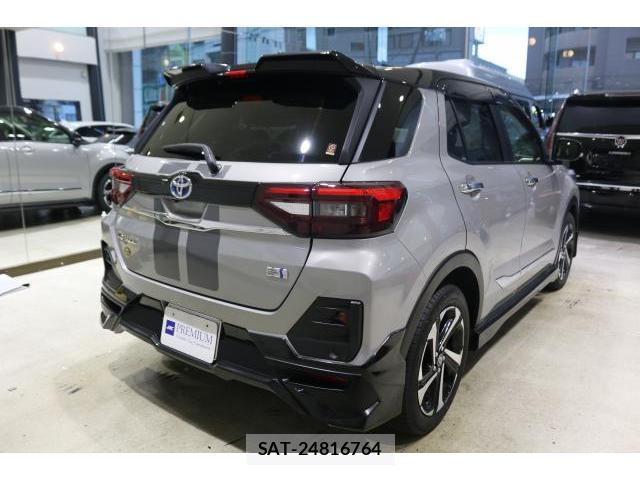 Toyota RAIZE 2022-07 8551422-1