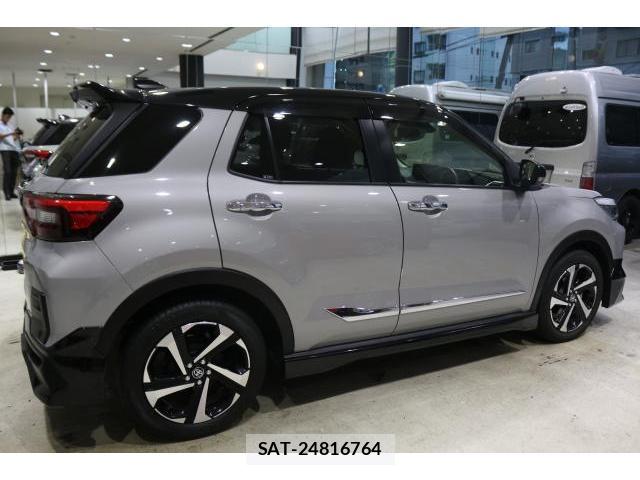Toyota RAIZE 2022-07 8551422-3