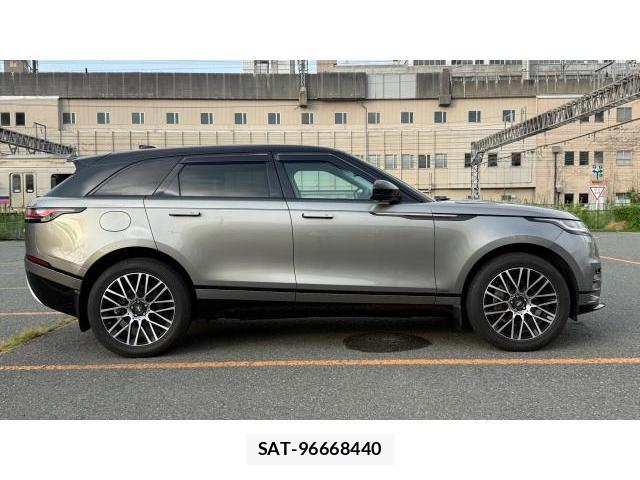 Land Rover RANGE ROVER VELAR 2017-12 8548955-2