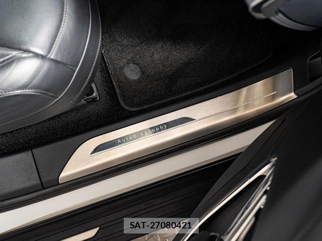Land Rover RANGE ROVER 2023-11 8547218-9