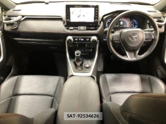 Toyota RAV4 PHV 2021-10 8545863-2
