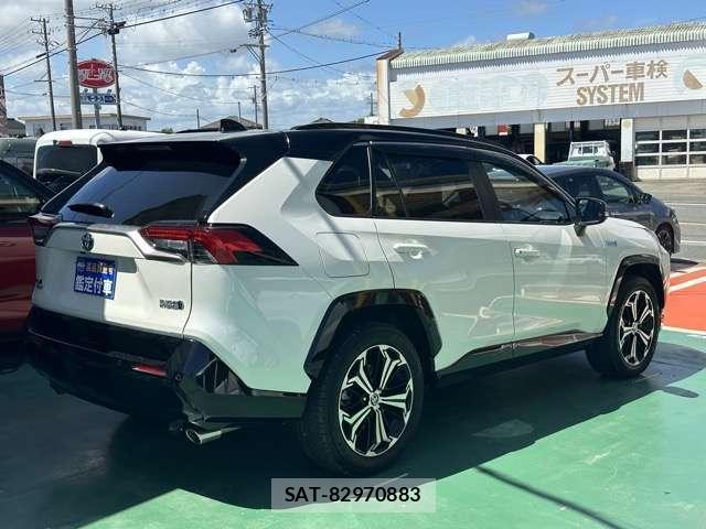 Toyota RAV4 PHV 2021-07 8549113-12