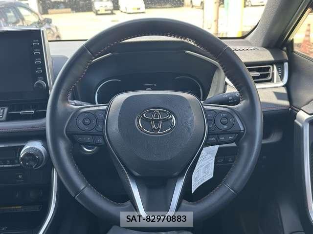 Toyota RAV4 PHV 2021-07 8549113-3