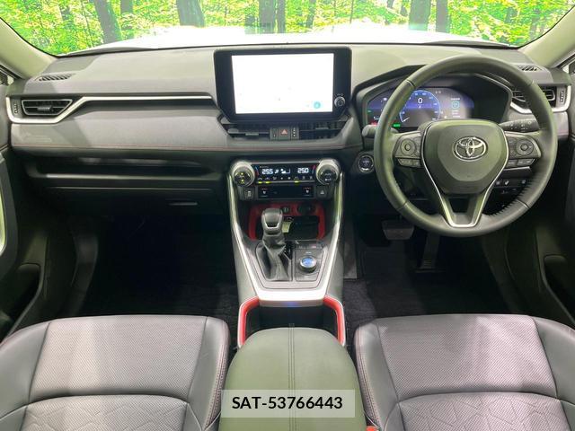 Toyota RAV4 2024-04 8545446-1