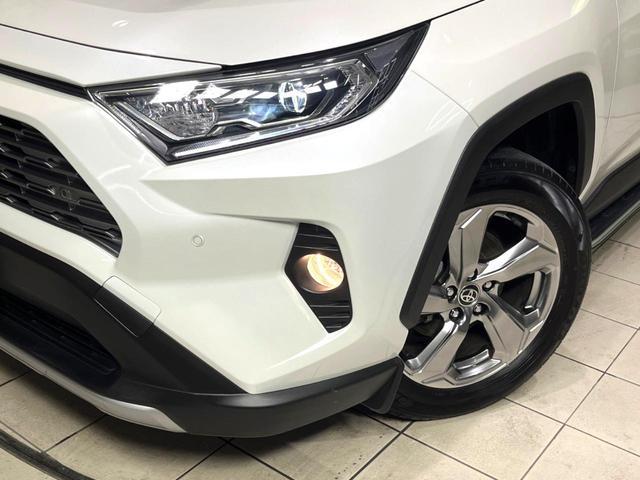 Toyota RAV4 2020-12 8545811-12