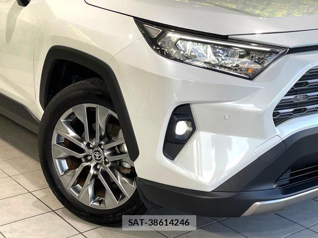 Toyota RAV4 2024-08 8546347-11