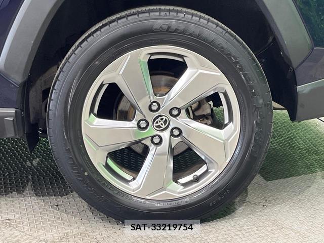 Toyota RAV4 2020-03 8546861-12