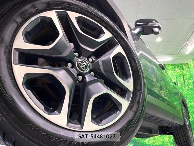 Toyota RAV4 2019-05 8546999-14