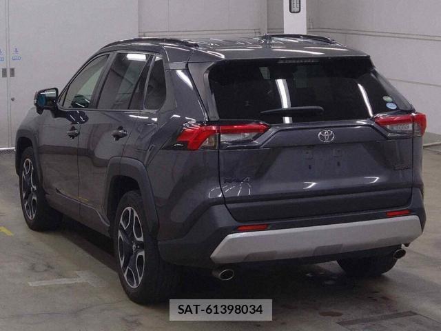 Toyota RAV4 2019-07 8547820-4
