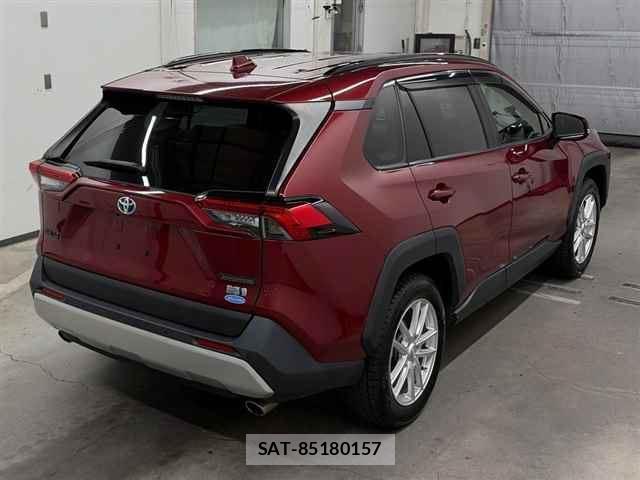 Toyota RAV4 2022-04 8547826-4