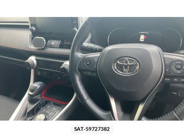 Toyota RAV4 2022-01 8547931-16