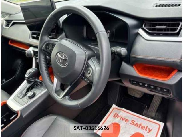 Toyota RAV4 2023-06 8548254-2