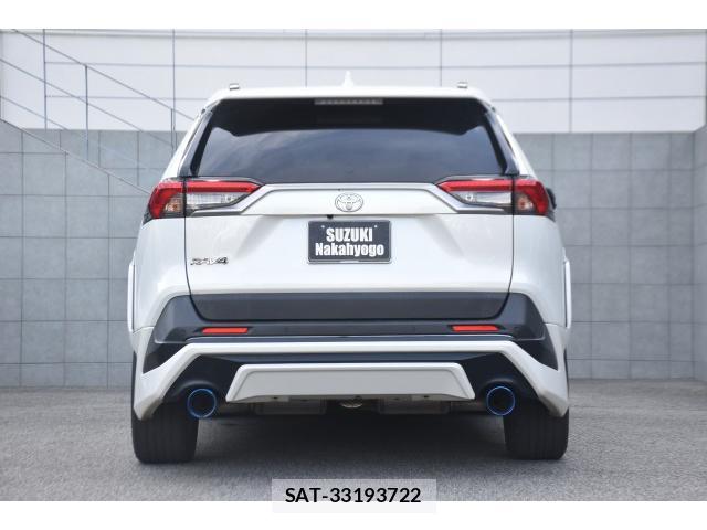 Toyota RAV4 2021-05 8548653-7