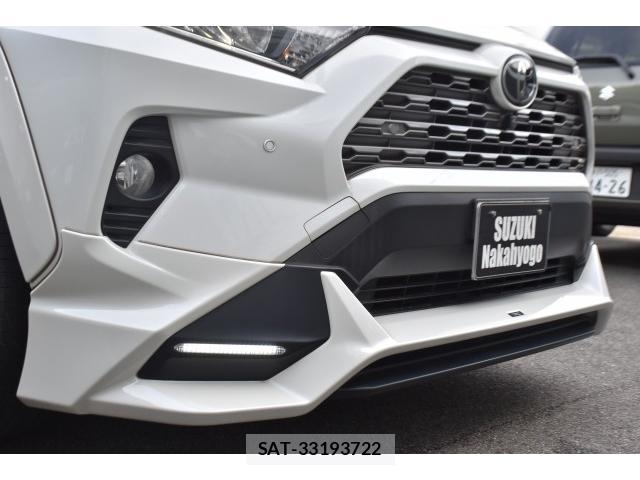 Toyota RAV4 2021-05 8548653-8