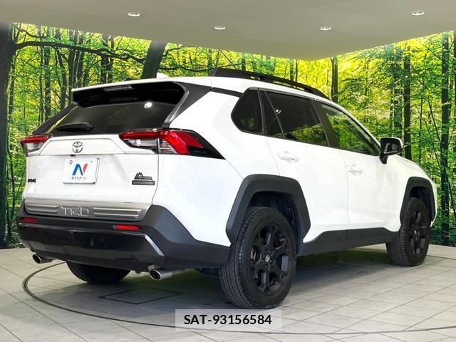 Toyota RAV4 2021-11 8549313-16