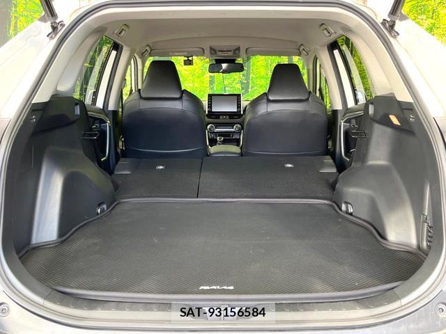 Toyota RAV4 2021-11 8549313-9
