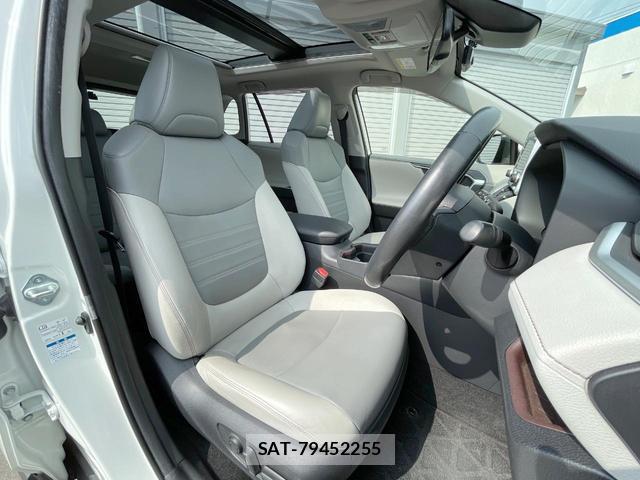 Toyota RAV4 2020-09 8549622-12