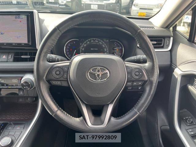 Toyota RAV4 2019-09 8550021-10