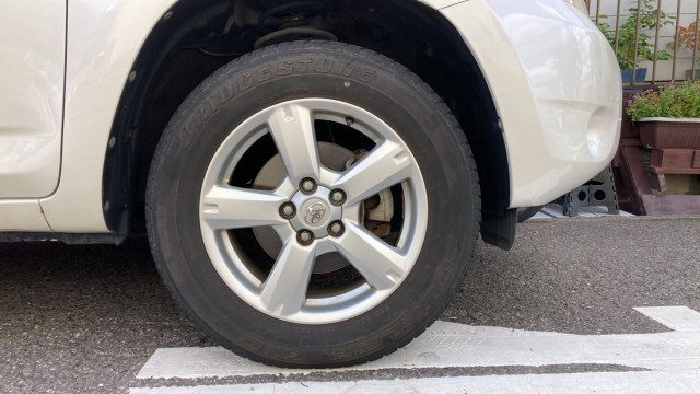 Toyota RAV4 2007-01 8550331-8