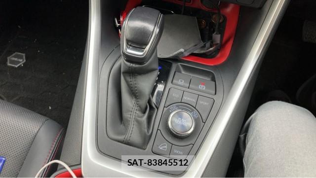 Toyota RAV4 2022-10 8550384-14