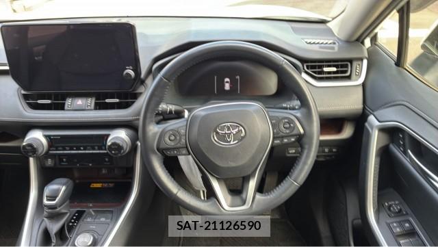 Toyota RAV4 2023-01 8550444-16