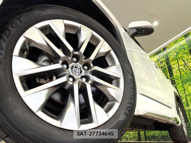 Toyota RAV4 2023-07 8550690-12