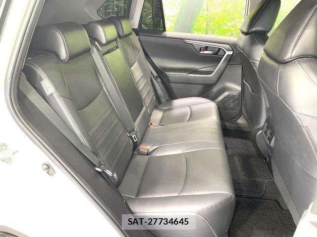 Toyota RAV4 2023-07 8550690-8