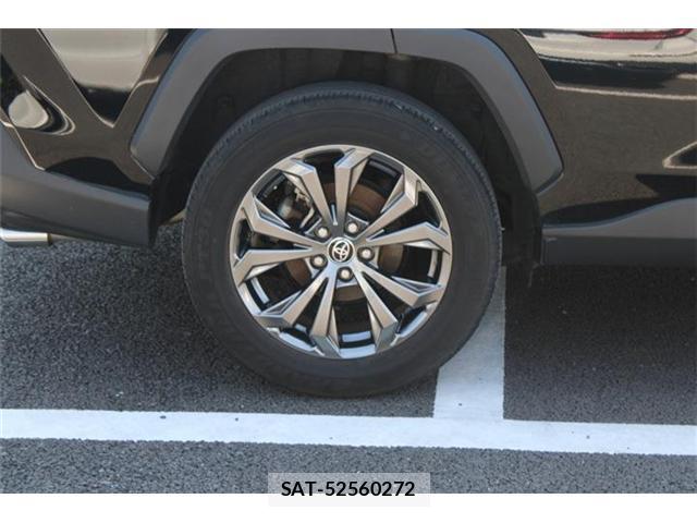 Toyota RAV4 2023-01 8550758-17