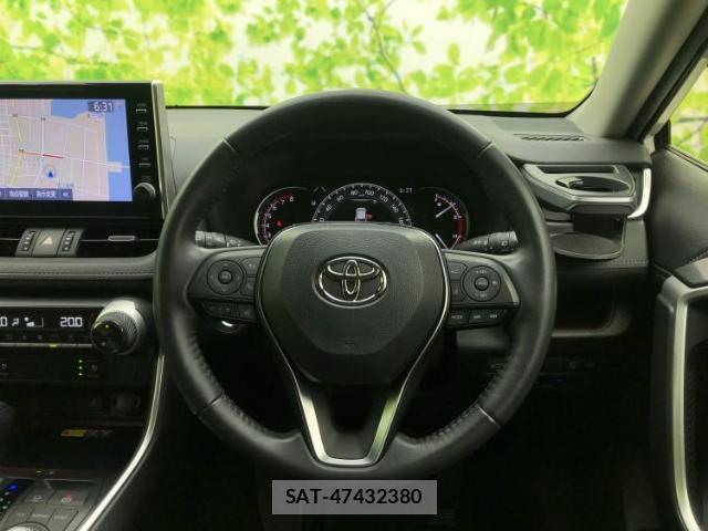 Toyota RAV4 2022-05 8551232-14