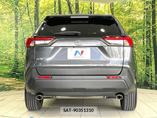 Toyota RAV4 2022-06 8551402-14