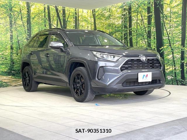 Toyota RAV4 2022-06 8551402-15