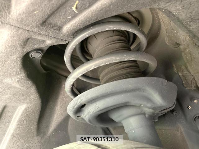 Toyota RAV4 2022-06 8551402-19