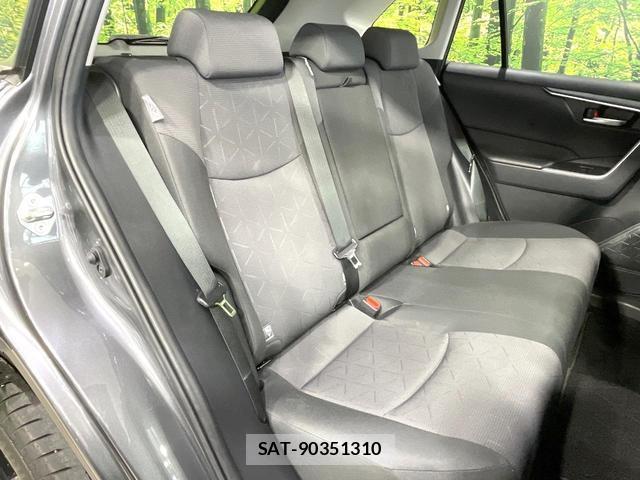 Toyota RAV4 2022-06 8551402-8