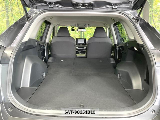 Toyota RAV4 2022-06 8551402-9