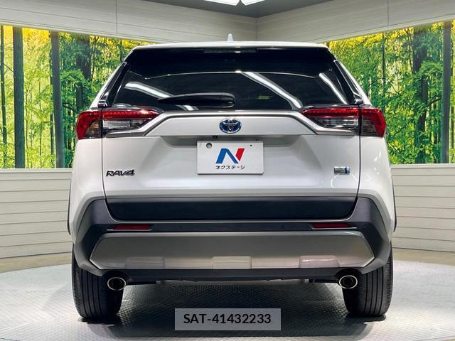 Toyota RAV4 2023-03 8551707-14