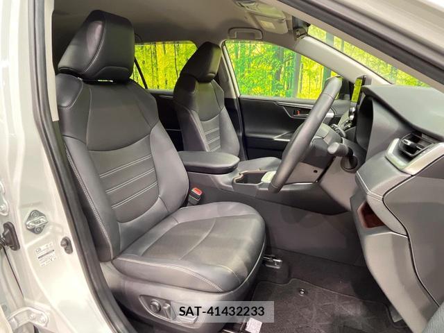Toyota RAV4 2023-03 8551707-7
