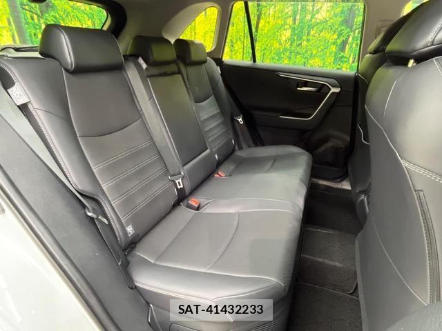 Toyota RAV4 2023-03 8551707-8