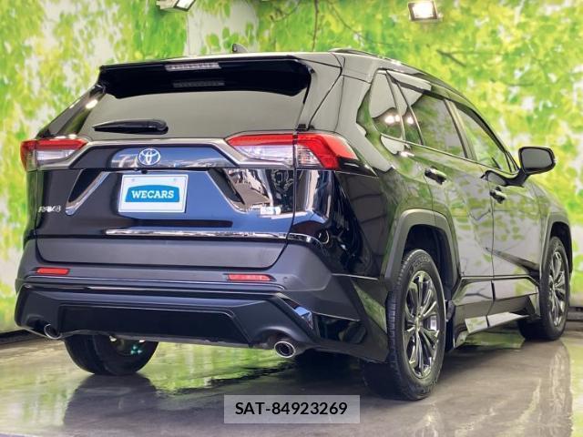 Toyota RAV4 2022-11 8552291-2